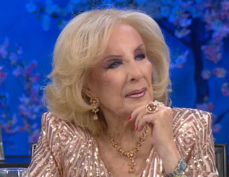 Mirtha quiso saber a qué se dedica el novio de Alejandra.