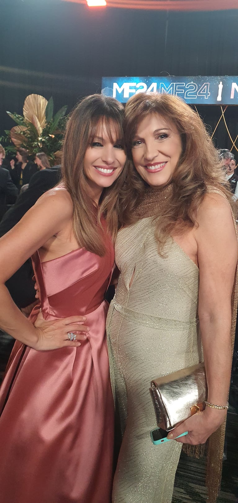 Mónica Salvador con Pampita