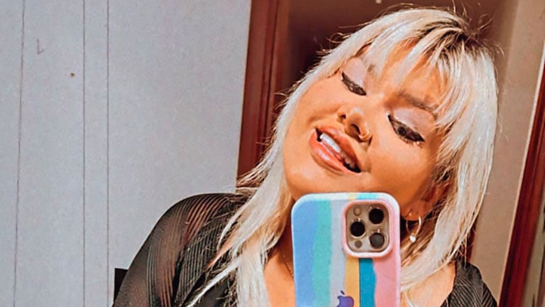 Morena sorprendió a sus seguidores con su cambio de look