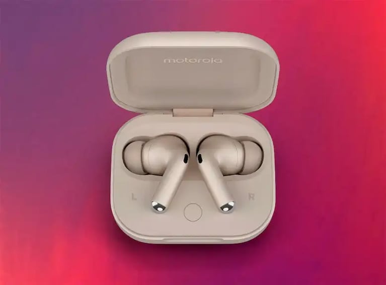 Motorola amplió su ecosistema de dispositivos con la nueva familia de auriculares moto buds