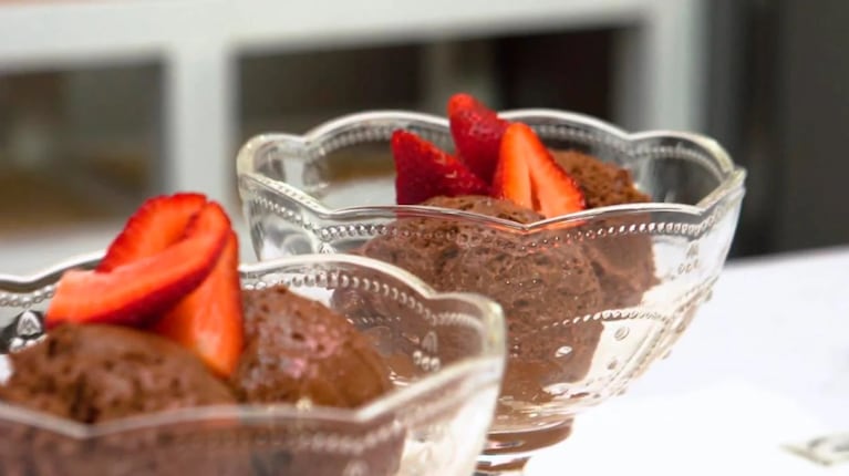 Mousse de chocolate: la receta para sorprender a la hora del postre 