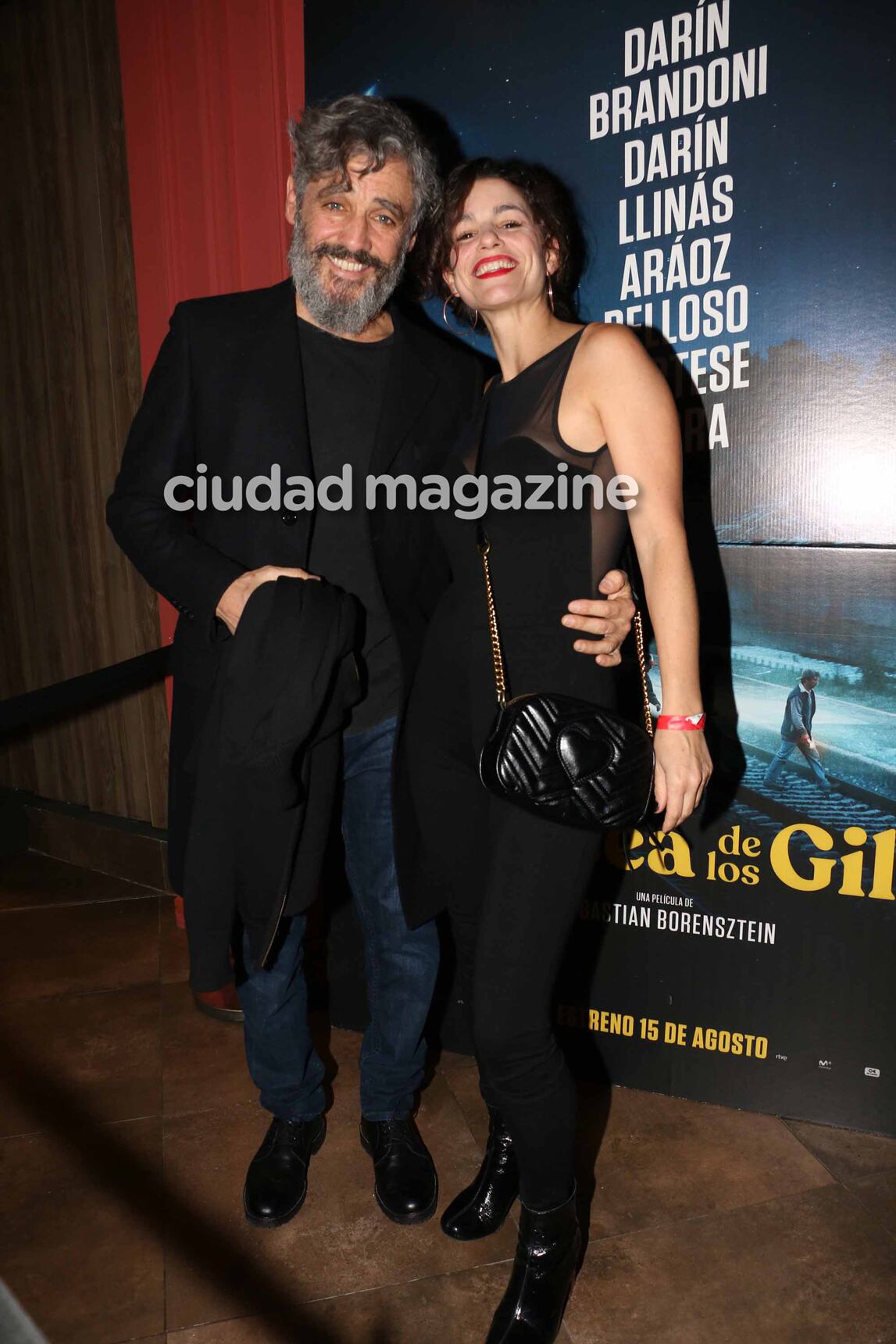 Muchos famosos top en la avant premiere de La odisea de los giles, el nuevo filme de Ricardo y el Chino Darín. (Foto: Movilpress)