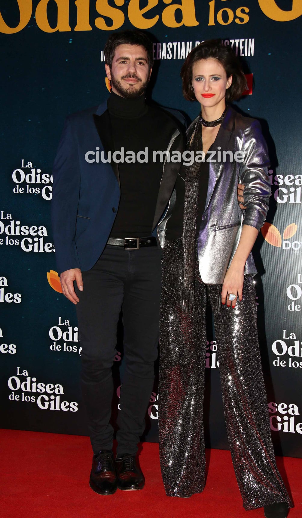 Muchos famosos top en la avant premiere de La odisea de los giles, el nuevo filme de Ricardo y el Chino Darín. (Foto: Movilpress)