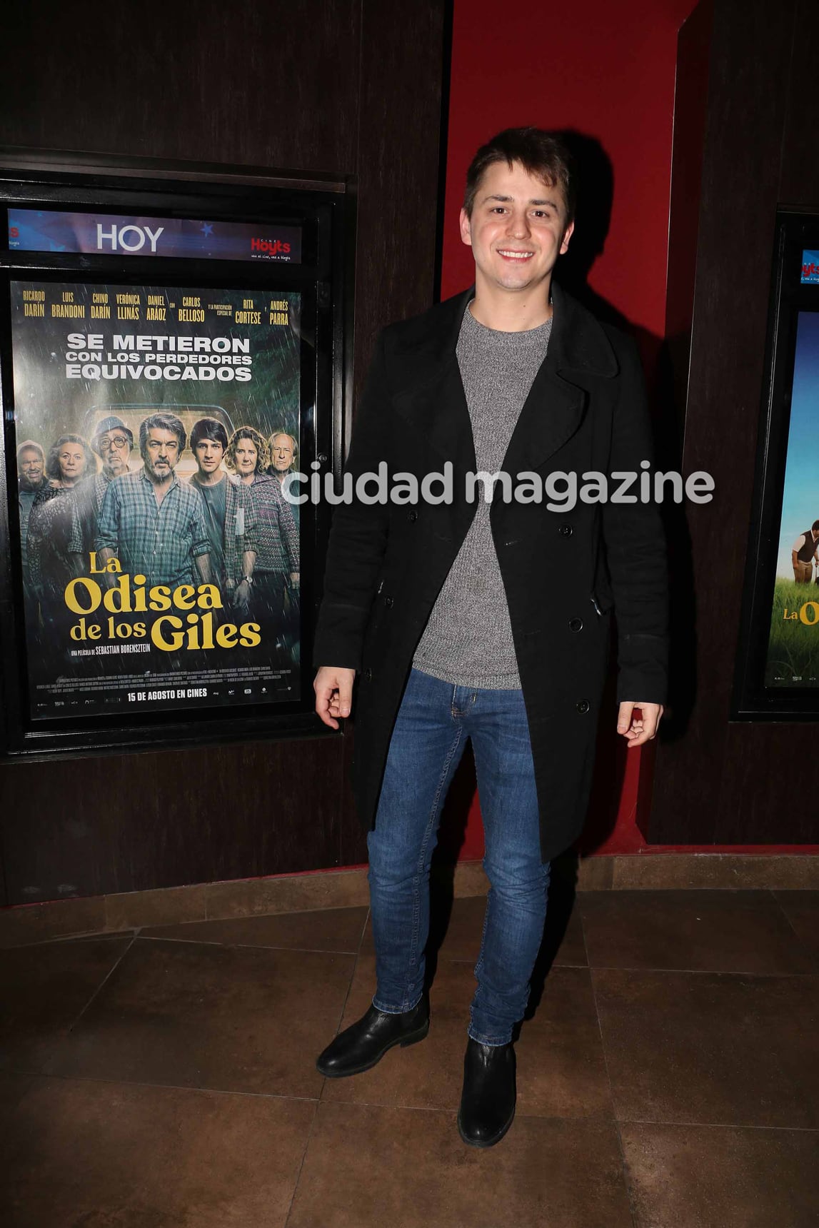 Muchos famosos top en la avant premiere de La odisea de los giles, el nuevo filme de Ricardo y el Chino Darín. (Foto: Movilpress)