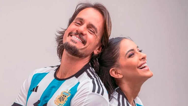 Mundial Qatar 2022: Christian Sancho y Celeste Muriega se sacaron la ropa para celebrar el triunfo de Argentina.