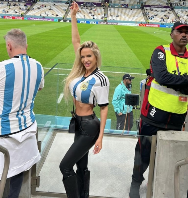 Mundial Qatar 2022: Luli Salazar mostró su outfit súper sensual para alentar a la Selección Argentina