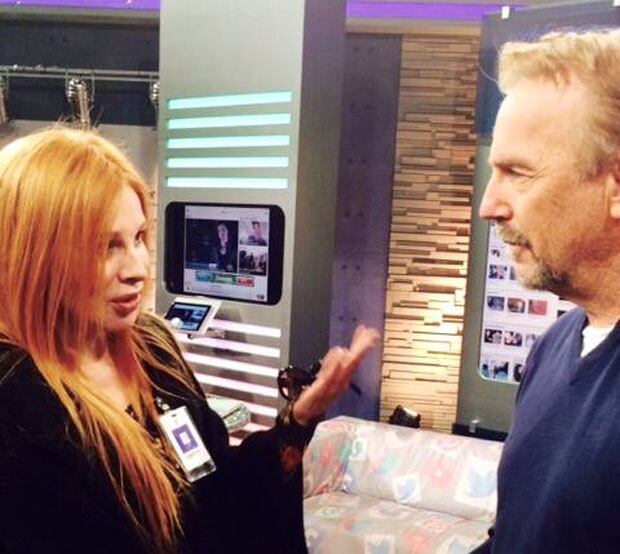 Nacha Guevara y Kevin Costner tuvieron un encuentro en un canal de Miami. (Foto: Twitter) 