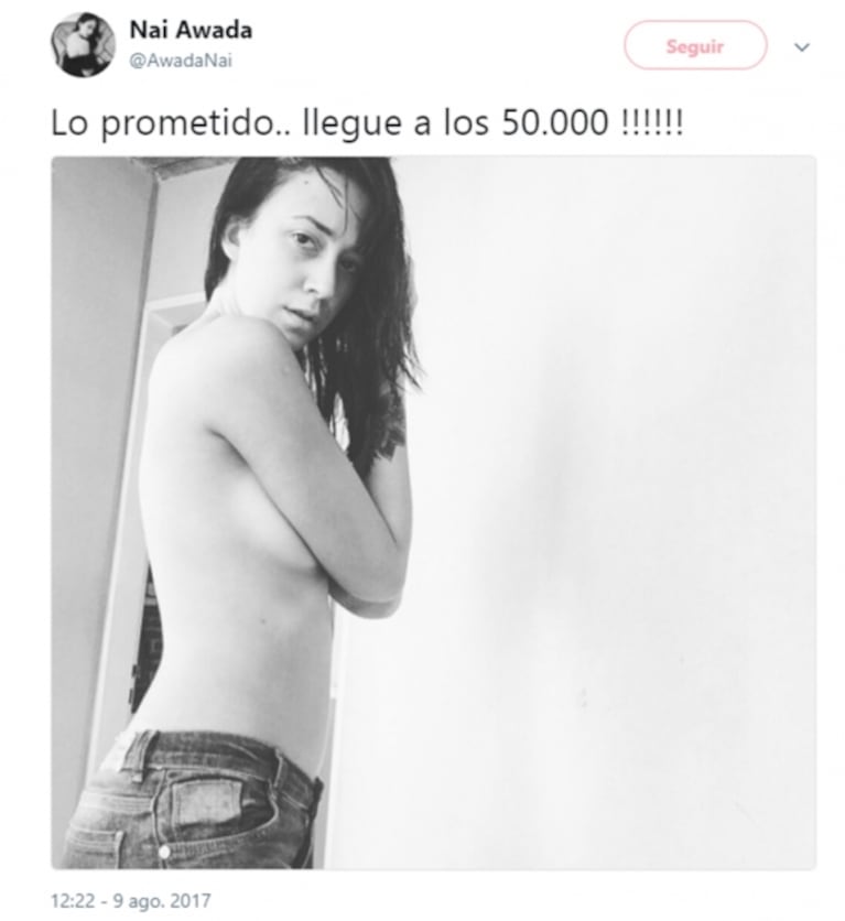 Nai Awada festejó sus 50 mil seguidores en Twitter con una foto en topless