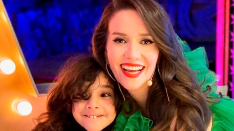 Natalia Oreiro reveló el curioso método "anti-tecnología" que aplica en la crianza de su hijo Atahualpa.