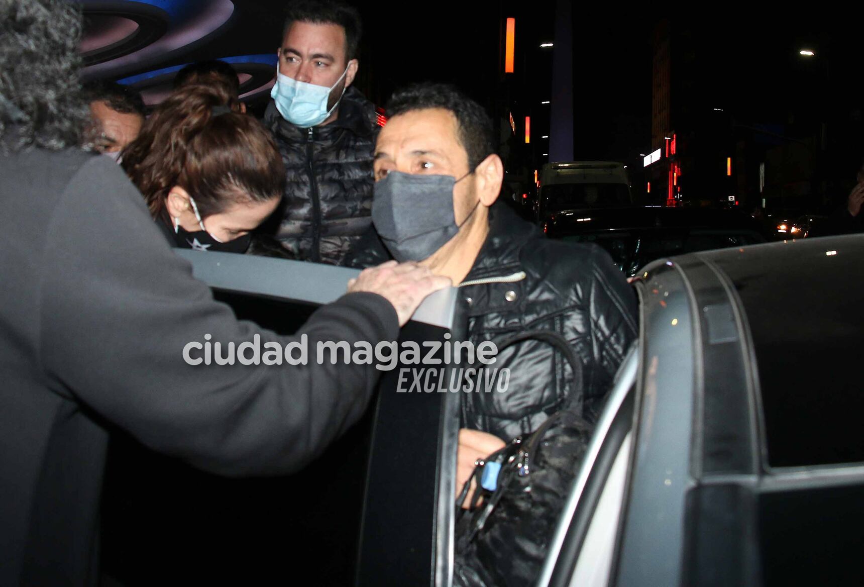 Natalia Oreiro y su hijo Atahualpa disfrutaron del recital que dio Ricardo Mollo (Foto: Movilpress)