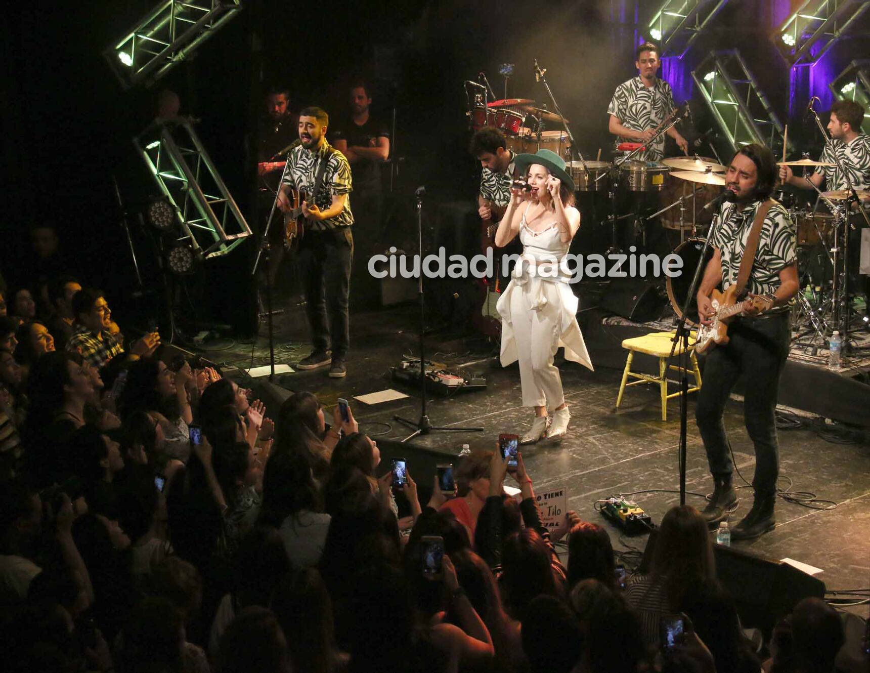 Natalie Pérez presentó su disco en La Trastienda rodeada de famosos y junto a su novio. (Foto: Movilpress)