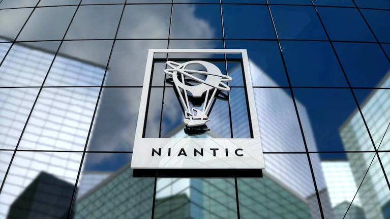 Niantic ha introducido Niantic Studio, un nuevo editor visual dirigido a desarrolladores que simplifica la creación de experiencias XR desde dispositivos móviles y tabletas mediante navegadores.
