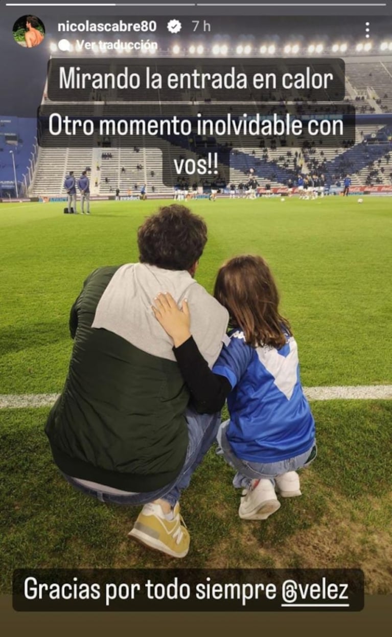 Nico Cabré vivió un momento único con Rufina en la cancha de Vélez