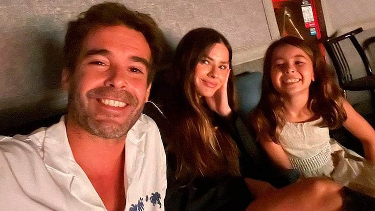 Nico Cabré y China Suárez junto a su hija Rufina. (Foto: redes sociales). 