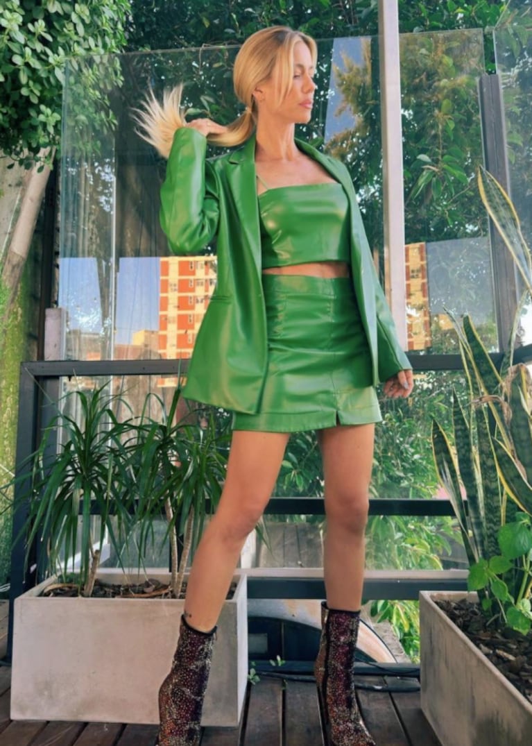 Nicole Neumann marcó tendencia con un look full verde: "Vamos con todo"