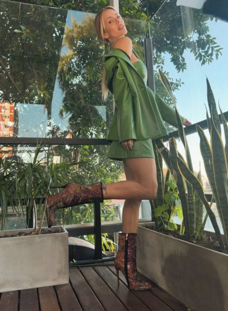 Nicole Neumann marcó tendencia con un look full verde: "Vamos con todo"