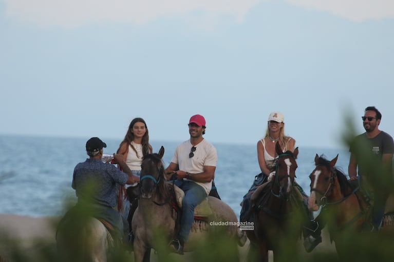 Nicole Neumann, Sienna Cubero y Manu Urcera