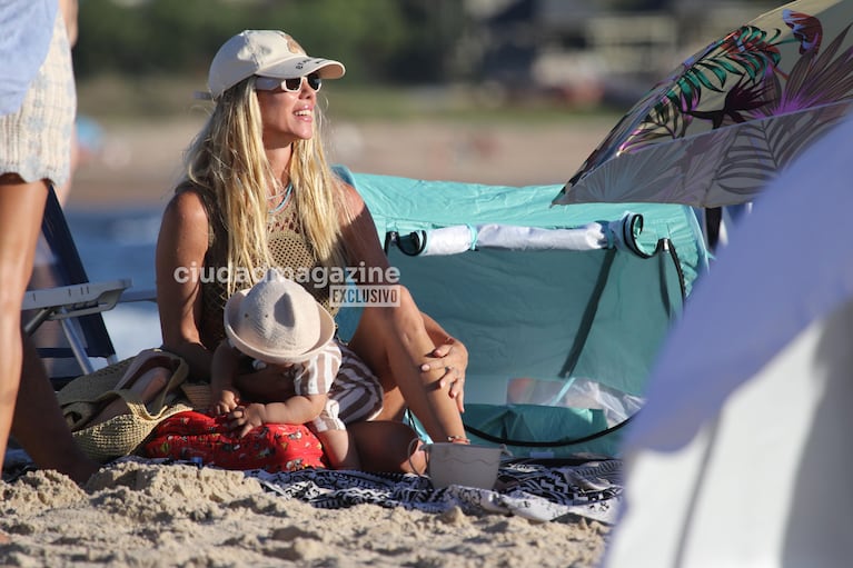 Nicole Neumann y Cruz Urcera en Punta del Este (Imagen: RS Fotos).