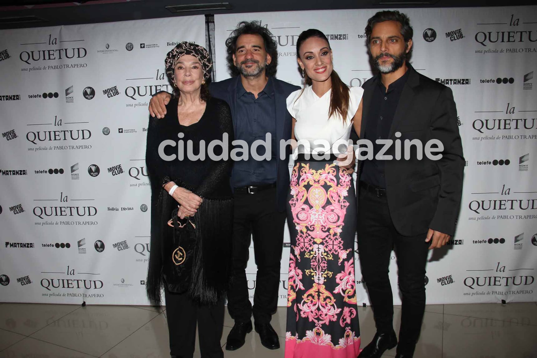 ¡Noche de looks y cine argentino! Furriel, Guille Valdés, Nico Francella y muchos famosos, en la premiere de La Quietud. (Foto: Movilpress)