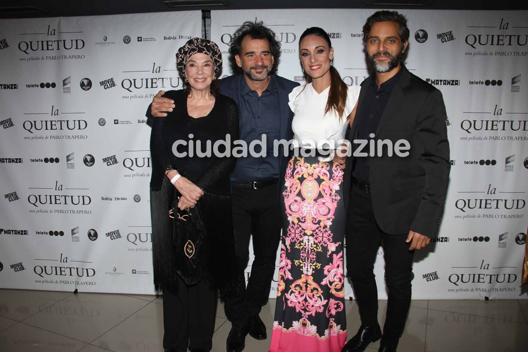 ¡Noche de looks y cine argentino! Furriel, Guille Valdés, Nico Francella y muchos famosos, en la premiere de La Quietud. (Foto: Movilpress)