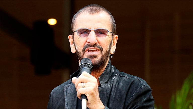 Nombran caballero a Ringo Starr y a Barry Gib de Bee Gees 