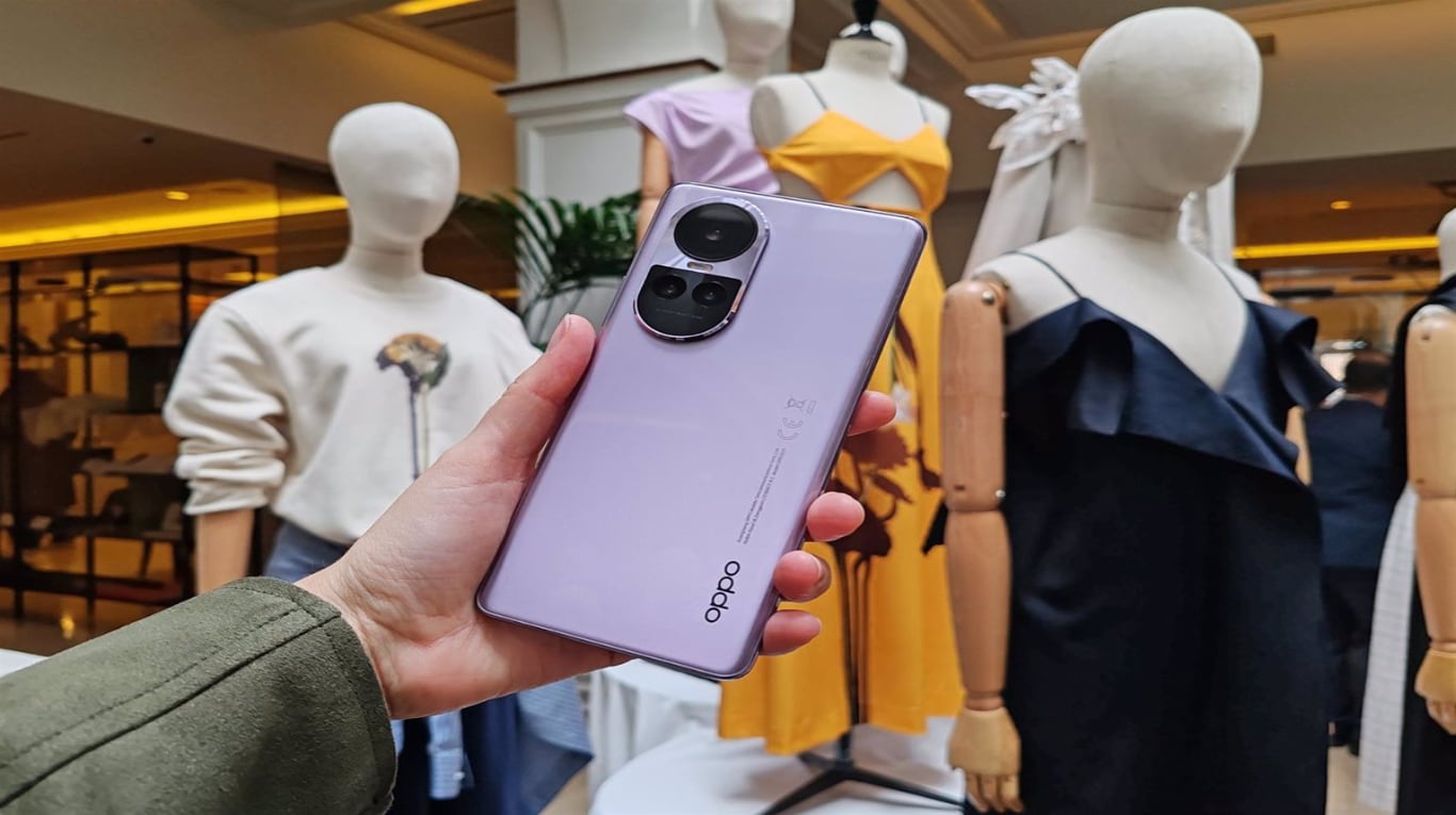 OPPO y el diseñador Moisés Nieto se unen para fusionar moda y tecnología con el móvil Reno10 Pro