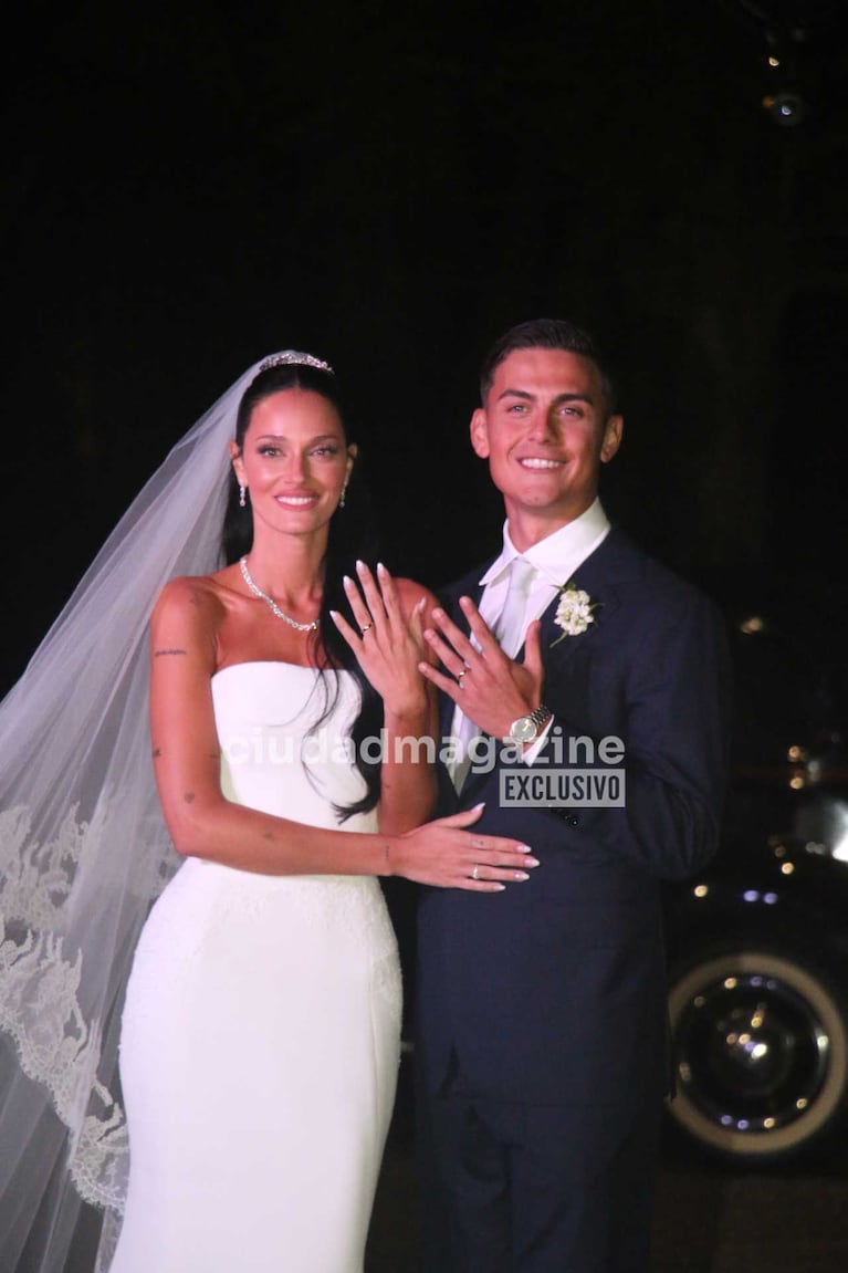 Oriana Sabatini y Paulo Dybala se casaron tras seis años de novios. (Foto: Movilpress)