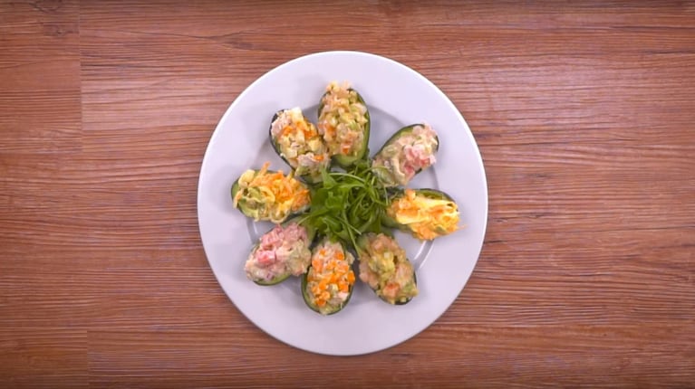 Palta rellena: el paso a paso de esta receta para un festín fresco y colorido en cada bocado.       