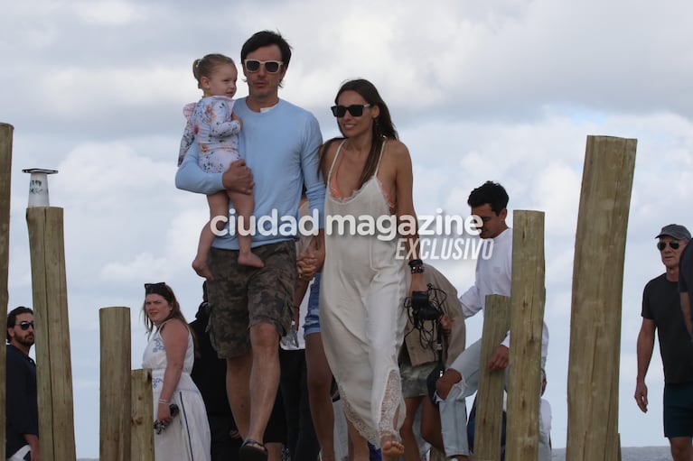 Pampita, Roberto García Moritán y Ana García Moritán (RSFotos)