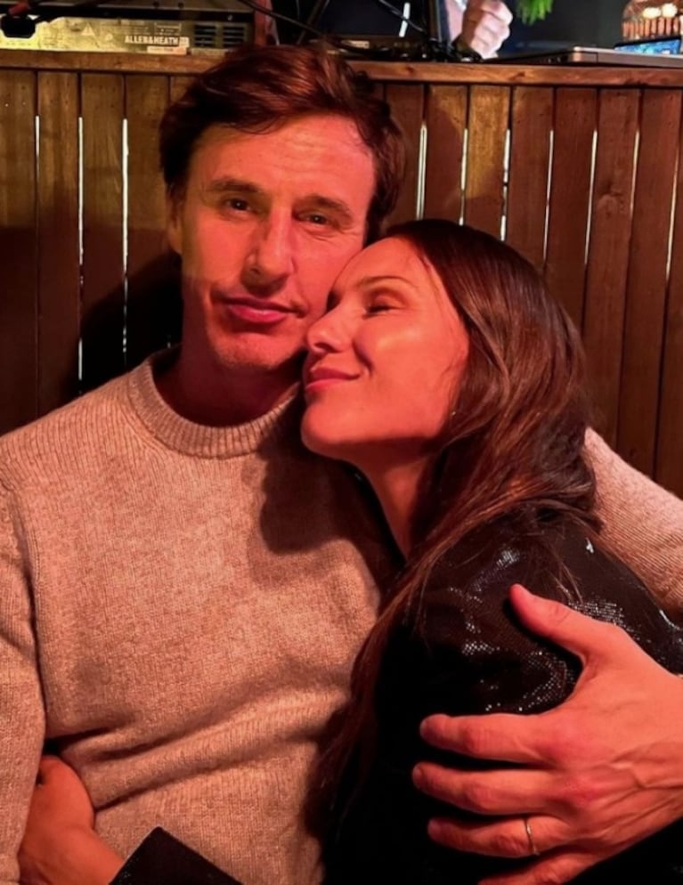 Pampita y Roberto García Moritán compartieron una cena romántica: "Con mi amor"