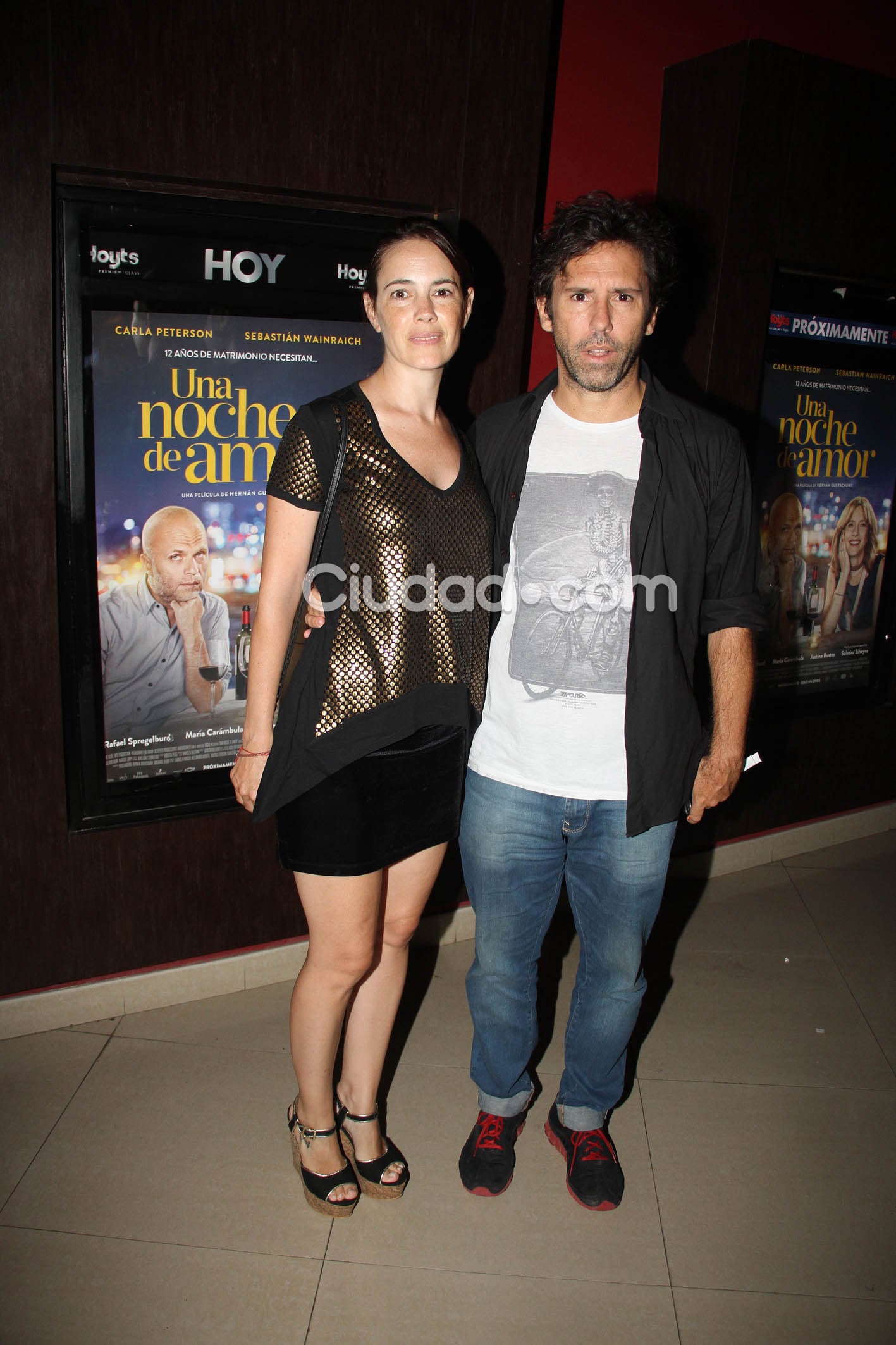 Parejitas famosas, diosas y súper looks en una velada a puro cine en la premiere de Una noche de amor. (Foto: Movilpress)