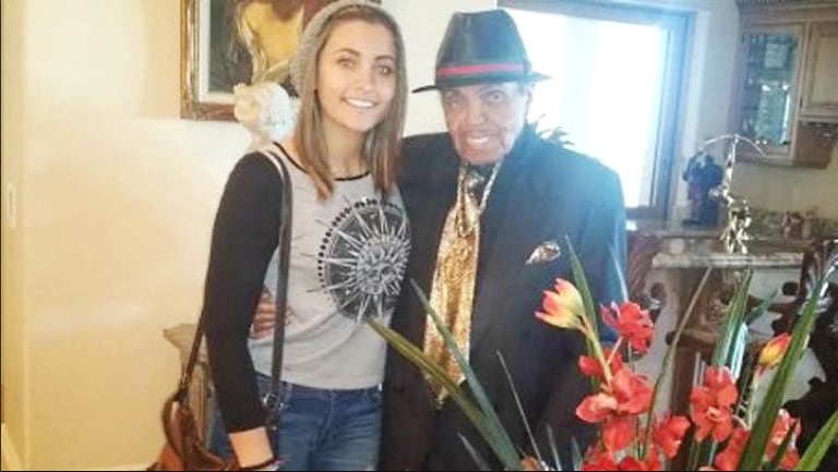 Paris Jackson le rinde homenaje a Joe Jackson, su abuelo (Foto: Web)