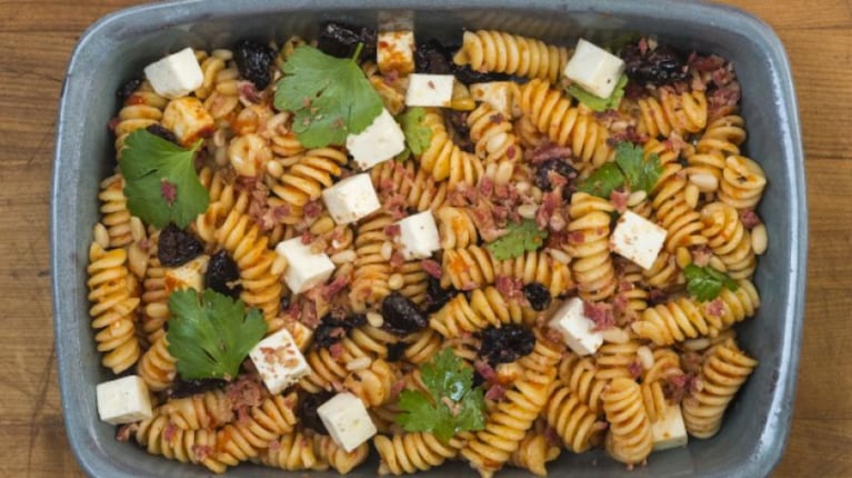 Pastas secas con pesto de tomates: un festín de sabores frescos y vibrantes