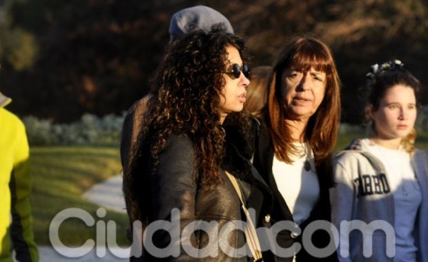 Patricia Sosa y María Laura Anselmi, jefa de prensa de Telefe. (Foto: Jennifer Rubio - Ciudad.com)