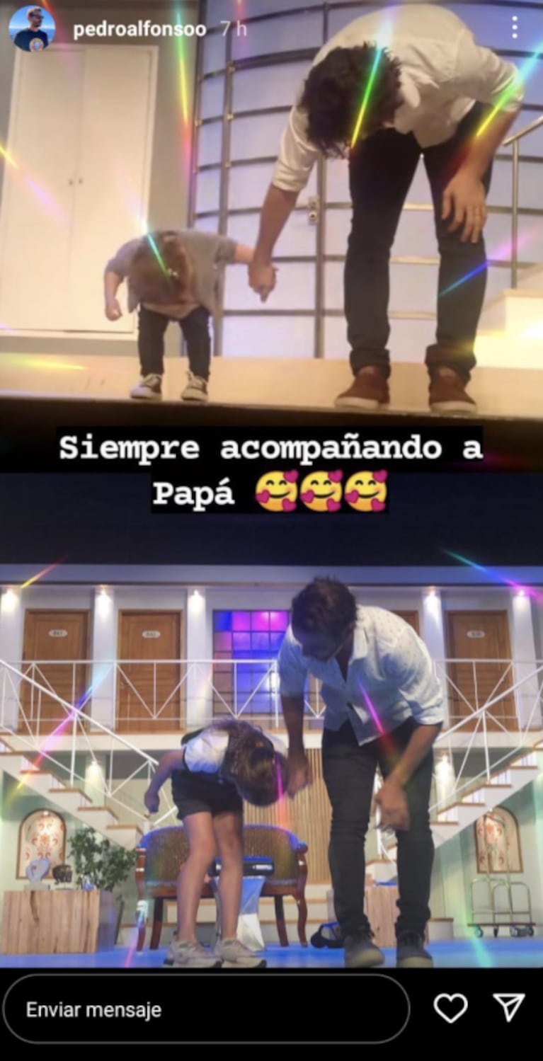 Paula Chaves, Olivia y Filipa fueron a ver a Pedro Alfonso al teatro: "Siempre acompañando a papá"