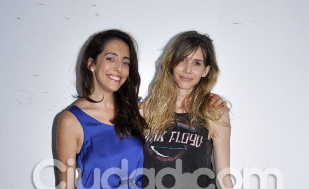 Paula Kohan y Guillermina Valdés fueron al teatro.  (Foto: Jennifer Rubio-Ciudad.com)