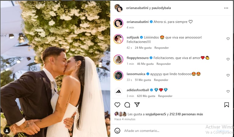 Paulo Dybala y Oriana Sabatini postearon juntos tras casarse por civil.