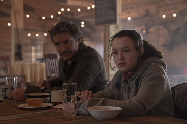 Pedro Pascal y Bella Ramsey en la nueva temporada de "The Last Of Us".