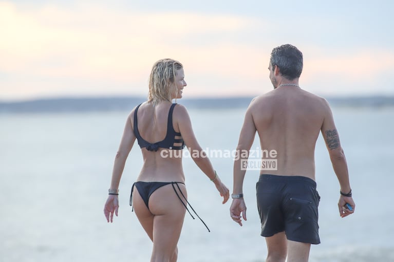 Pía Slapka en Punta del Este con su novio (Foto: Ramiro Souto)