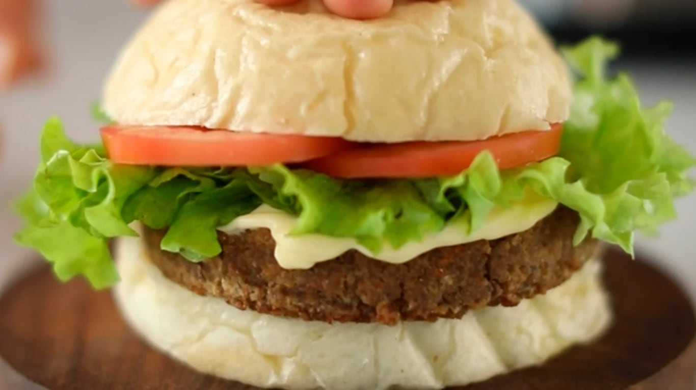 Prepará esta hamburguesa veggie con una receta simple y rápida 