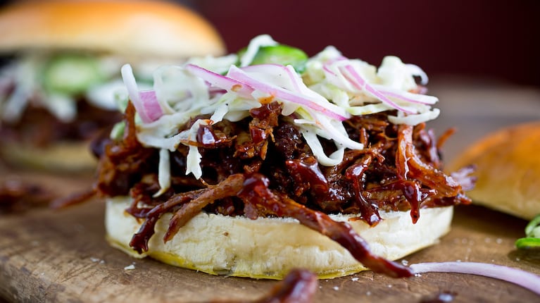 Pulled pork sandwich: una receta irresistible para los amantes de la carne  