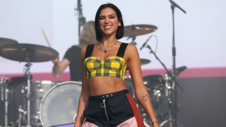 Quién es Dua Lipa: edad, canciones más famosas y romances