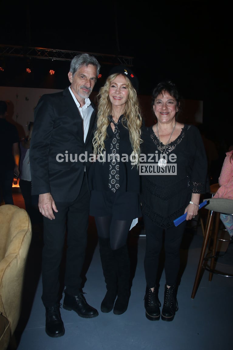 Rafael Ferro, Cris Morena y Julia Calvo en la presentación del estreno de Margarita (Foto: Movilpress).