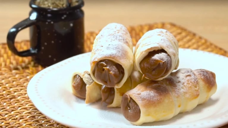 Receta de cañoncitos de dulce de leche, paso a paso 