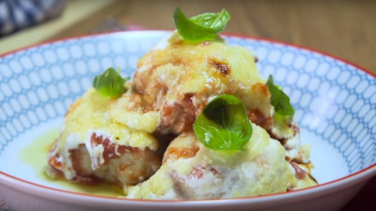 Receta de ñoquis rellenos con queso y cerdo ahumado