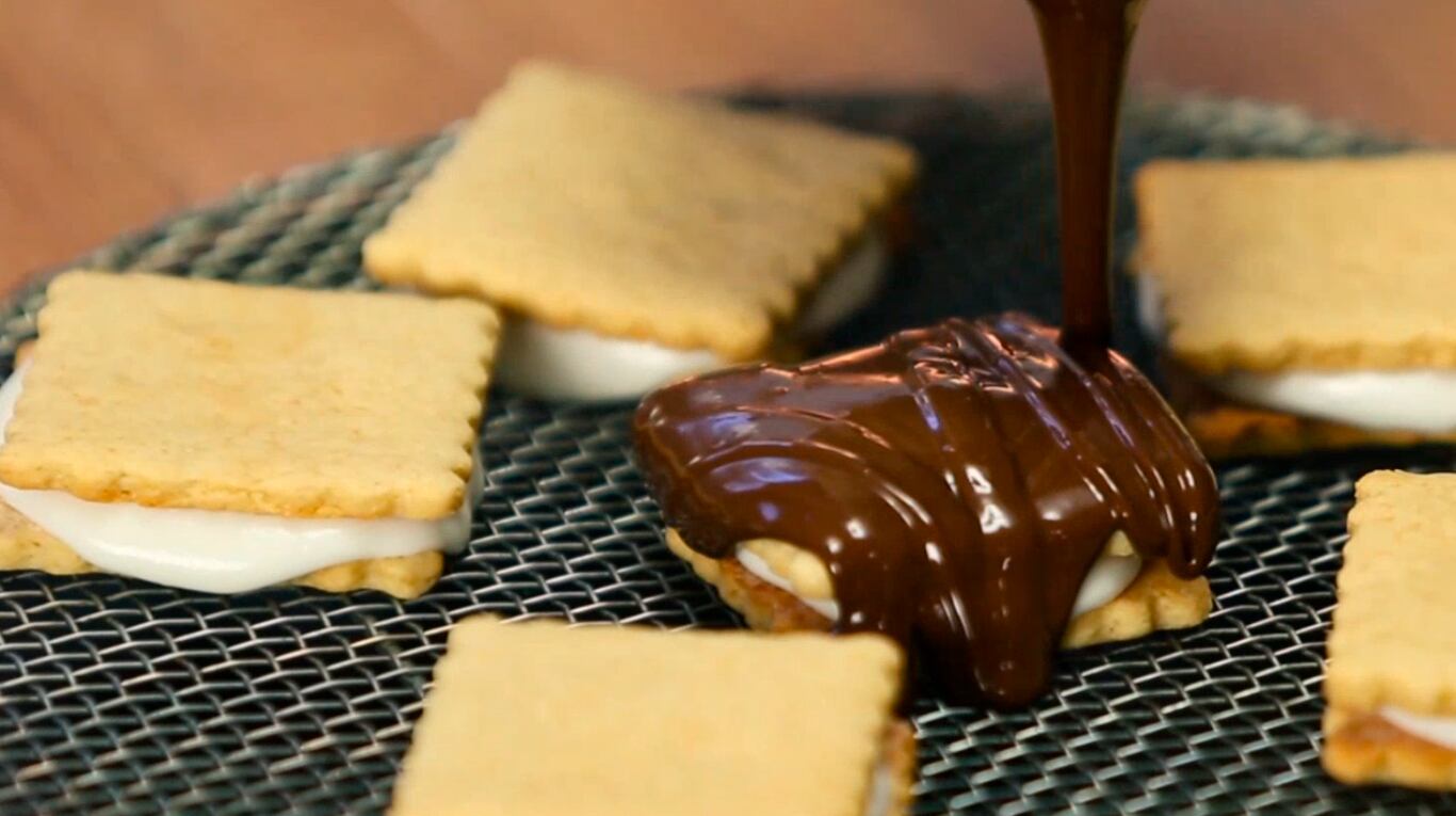 Receta para unas galletitas de limón bañadas en chocolate 