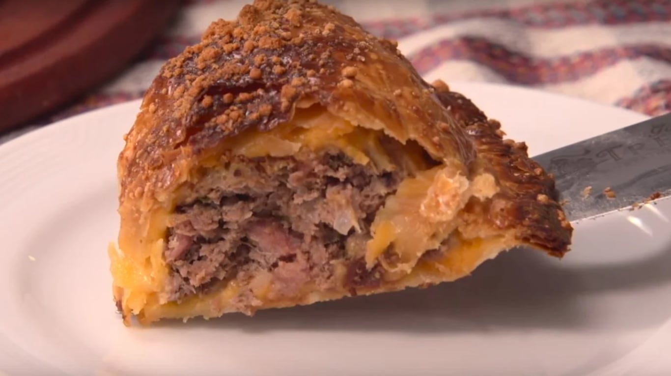 Receta simple de pastel de carne envuelto en hojaldre: el paso a paso 