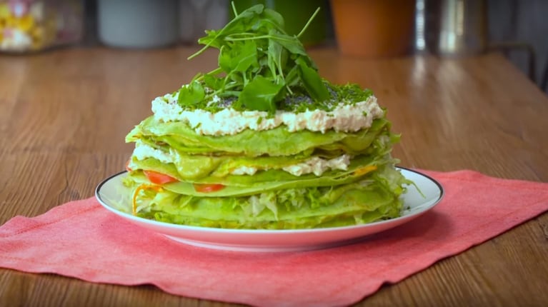 Receta simple de torre de panqueques verdes: un paso a paso ideal para sorprender a tus amigos 