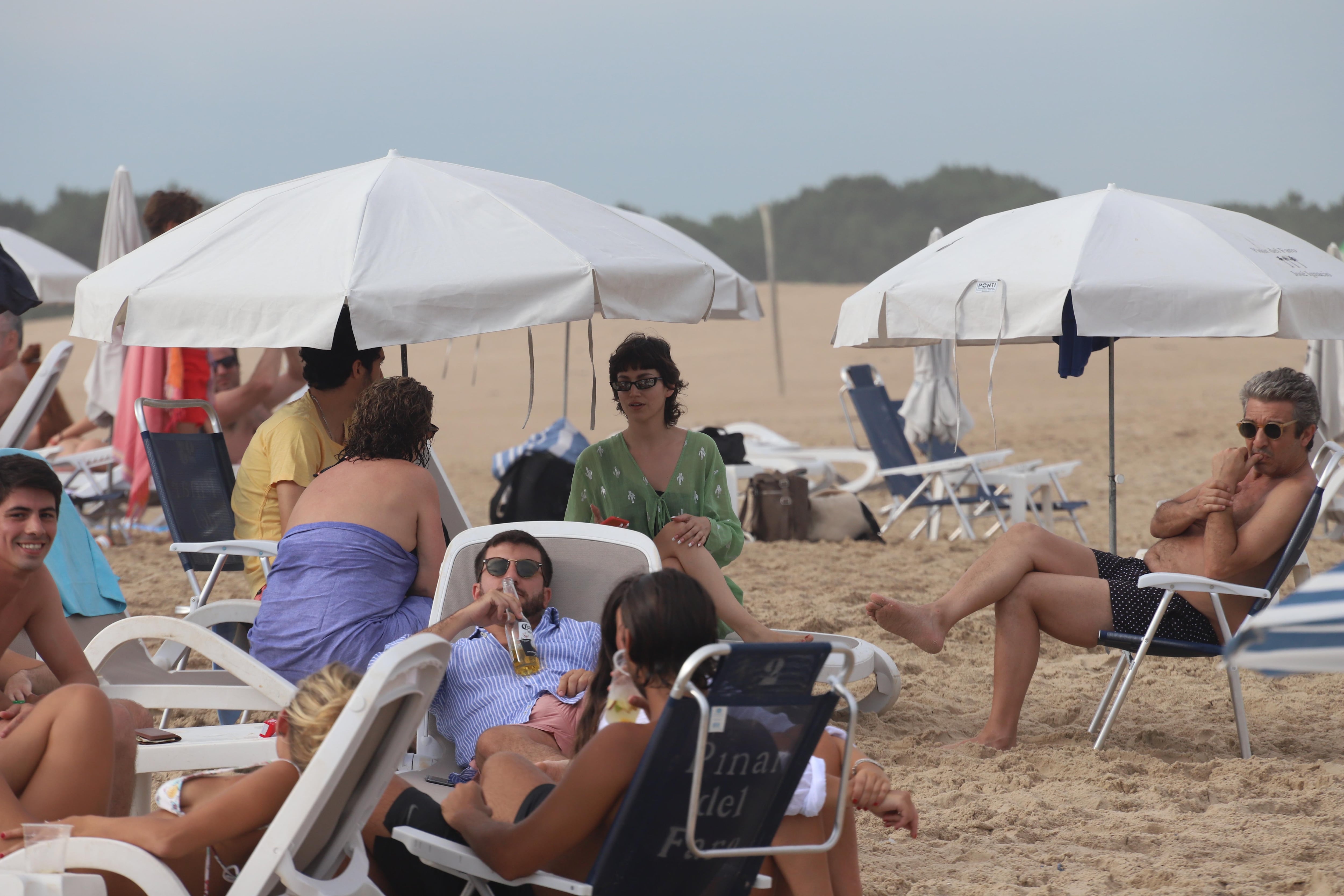 Ricardo Darín y Florencia Bas, 31 años de amor en Punta del Este. (Foto: GMPress)