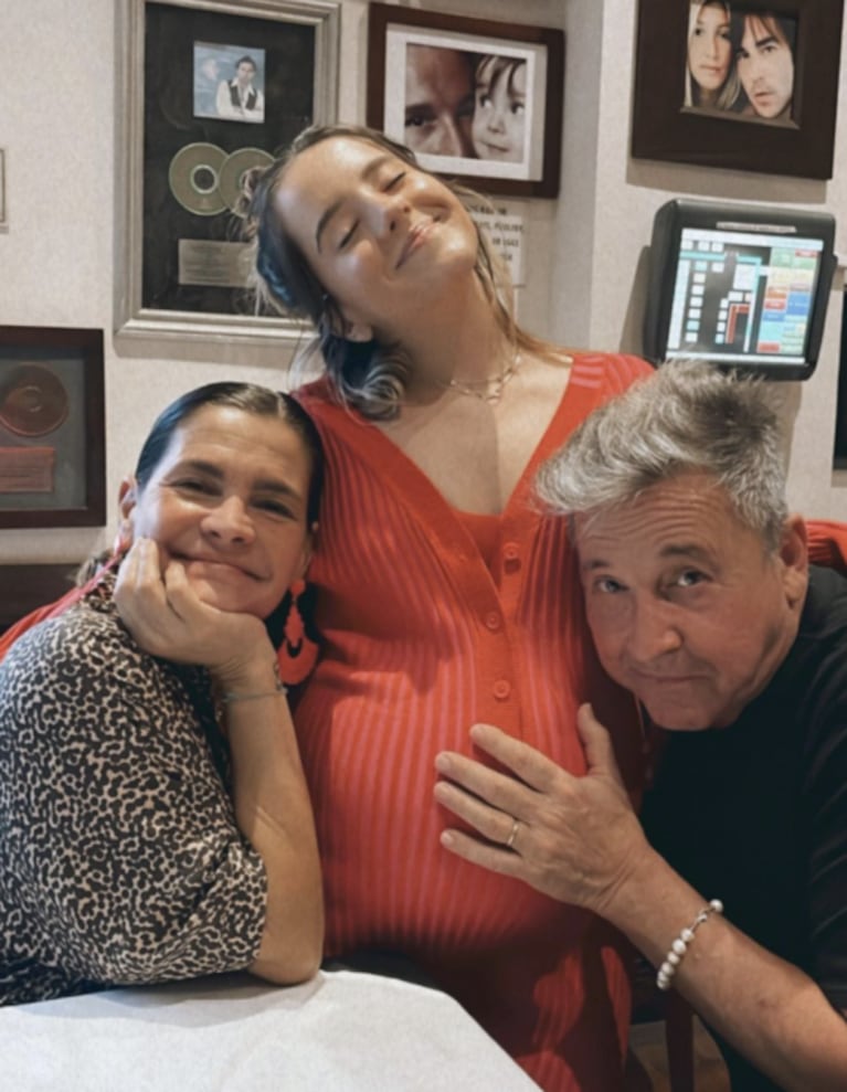 Ricardo Montaner y Marlene Rodríguez posaron junto a Evaluna a punto de ser mamá: "Casi, casi" 